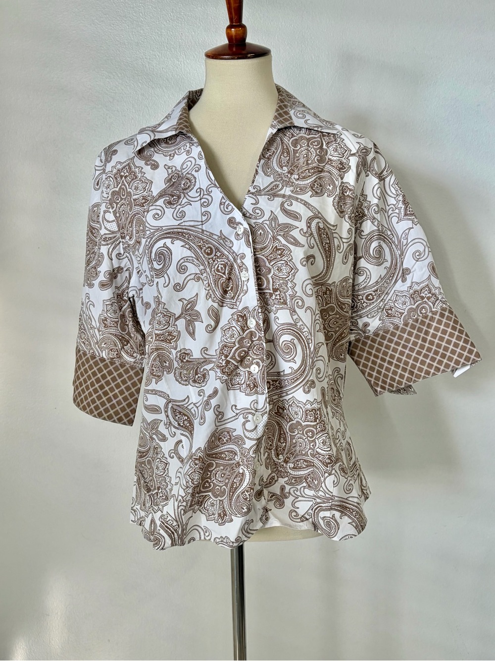 Coldwater Creek White & Brown Paisley Button-Down Shirt